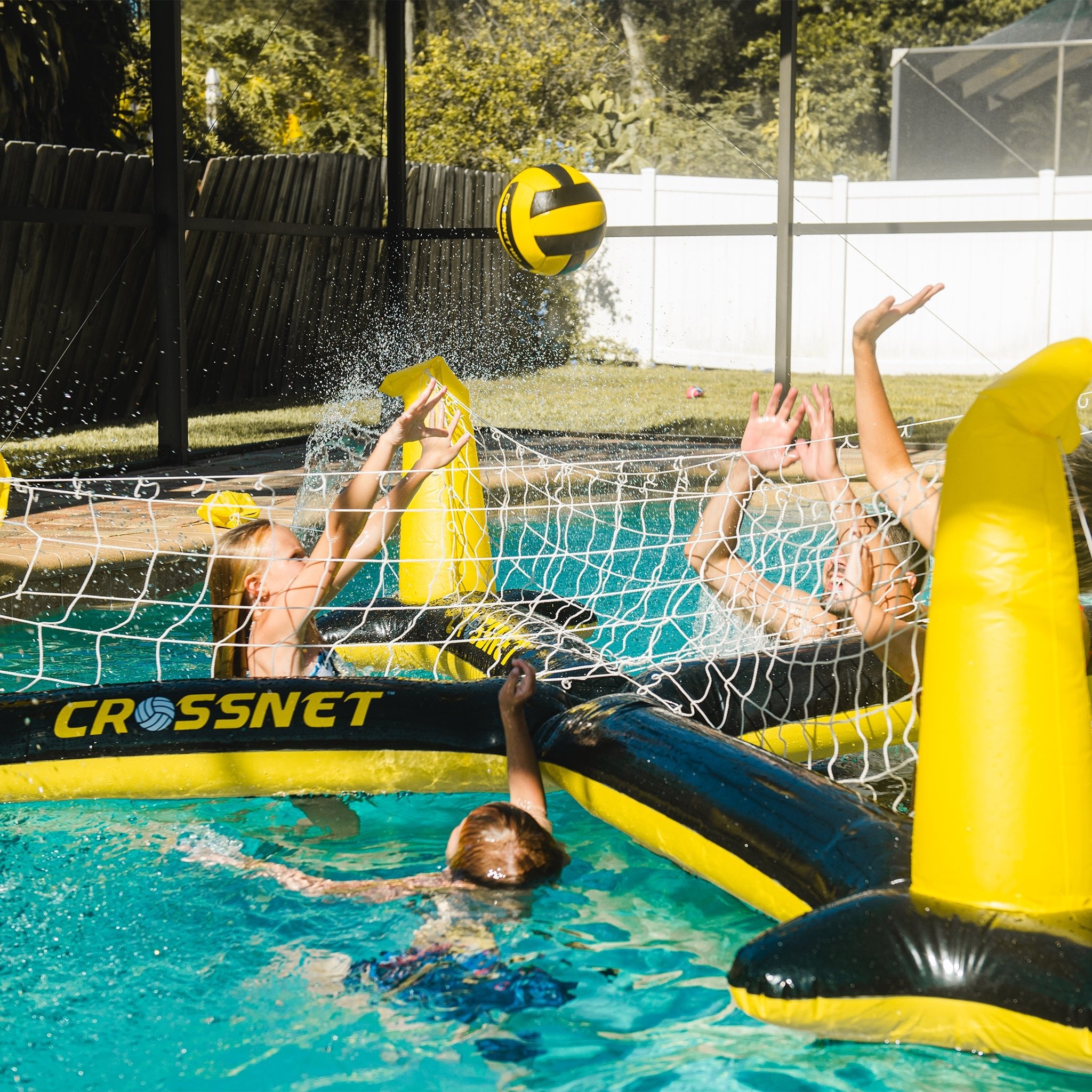 CROSSNET H2O Inflatable Volleyball Net